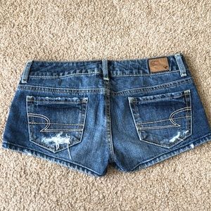 American Eagle Distressed Jean Short Size 00